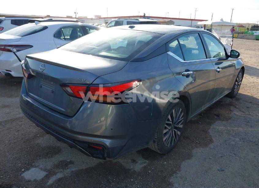 Photo 4 of 2023 Nissan Altima SV FWD (VIN 1N4BL4DVXPN326596)