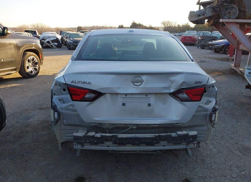 Photo 6 of 2023 Nissan Altima SV FWD (VIN 1N4BL4DVXPN350705)