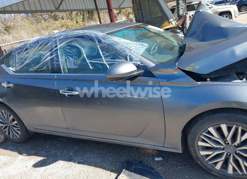 Photo 12 of 2023 Nissan Altima SV FWD (VIN 1N4BL4DVXPN376172)