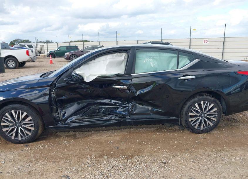 Photo 14 of 2024 Nissan Altima SV FWD (VIN 1N4BL4DVXRN305489)