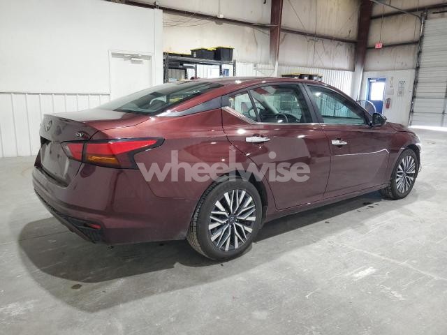 Photo 3 of 2024 NISSAN ALTIMA SV (VIN 1N4BL4DVXRN310028)