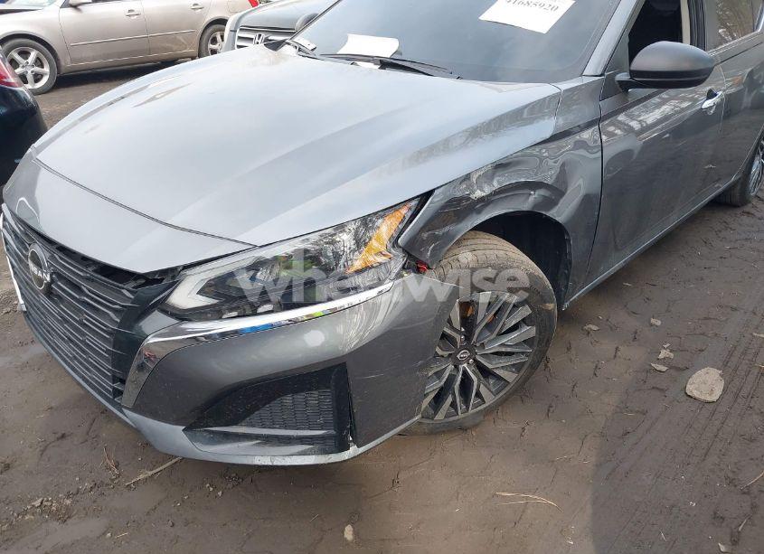 Photo 6 of 2024 Nissan Altima SV FWD (VIN 1N4BL4DVXRN313723)