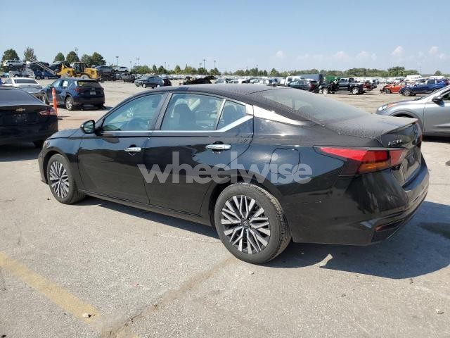 Photo 4 of 2024 NISSAN ALTIMA SV (VIN 1N4BL4DVXRN325192)