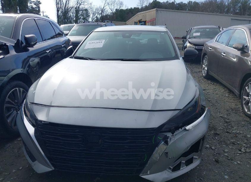 Photo 12 of 2024 Nissan Altima SV FWD (VIN 1N4BL4DVXRN327167)