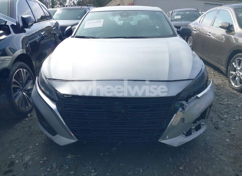 Photo 6 of 2024 Nissan Altima SV FWD (VIN 1N4BL4DVXRN327167)