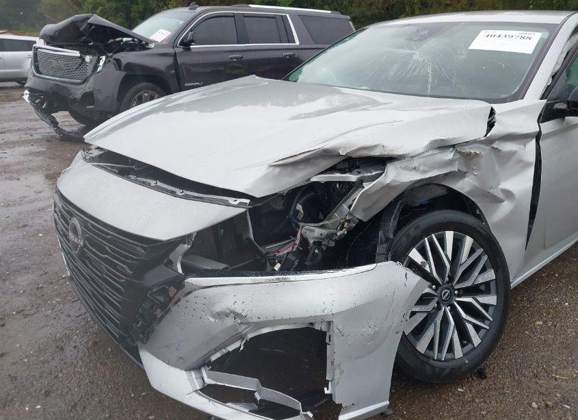 Photo 6 of 2024 Nissan Altima SV FWD (VIN 1N4BL4DVXRN337228)