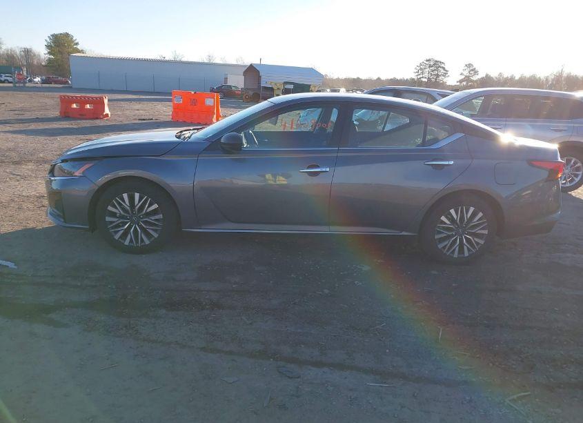 Photo 14 of 2024 Nissan Altima SV FWD (VIN 1N4BL4DVXRN356216)