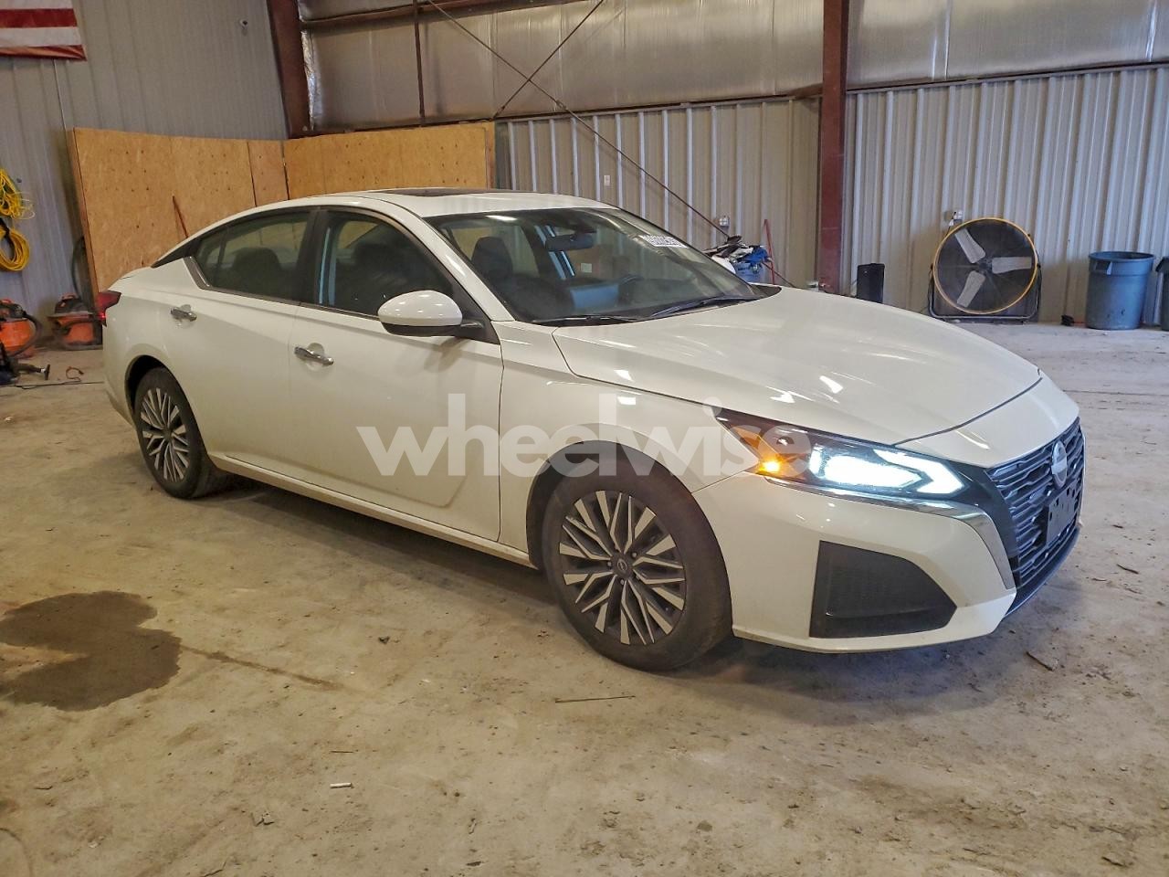 Photo 4 of 2024 NISSAN ALTIMA SV (VIN 1N4BL4DVXRN431321)