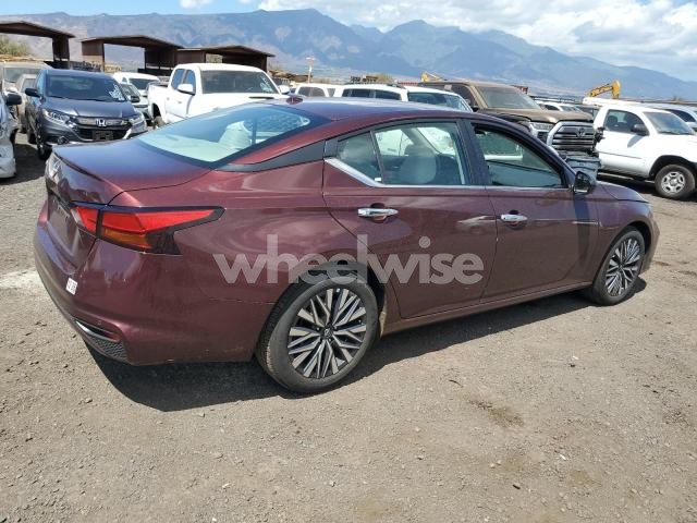 Photo 2 of 2025 NISSAN ALTIMA SV (VIN 1N4BL4DVXSN300556)