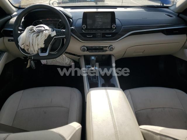 Photo 9 of 2025 NISSAN ALTIMA SV (VIN 1N4BL4DVXSN303800)