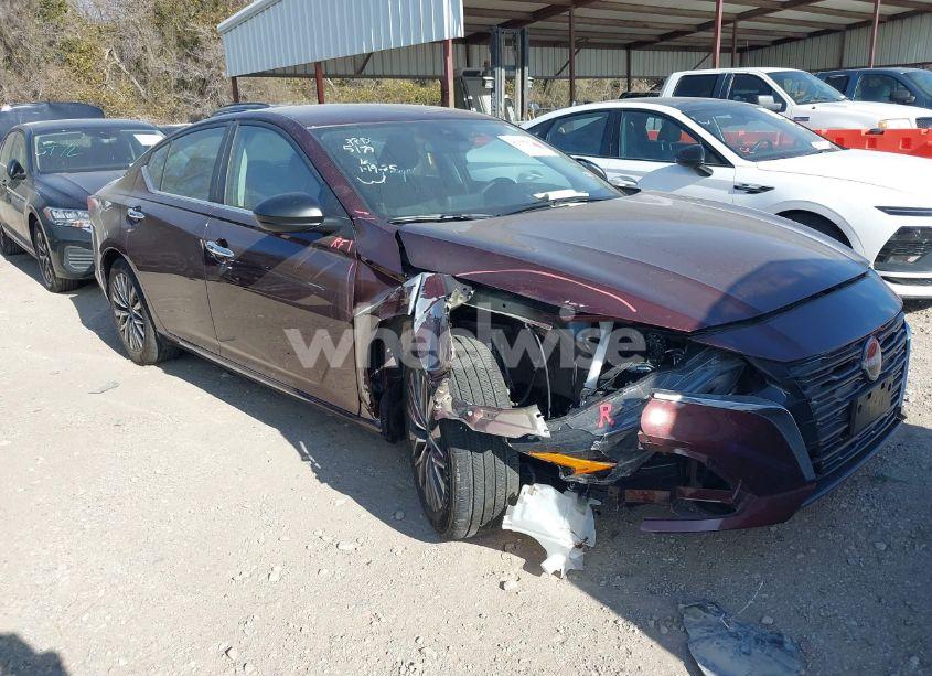 2025 Nissan Altima SV FWD (VIN 1N4BL4DVXSN325179) main photo