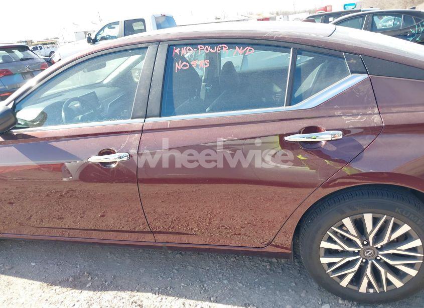 Photo 14 of 2025 Nissan Altima SV FWD (VIN 1N4BL4DVXSN325179)