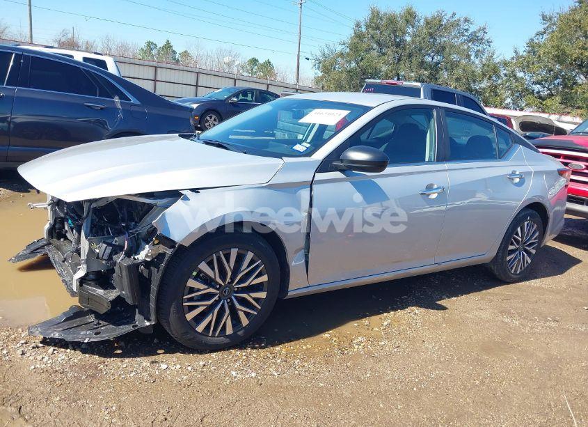 Photo 14 of 2025 Nissan Altima SV FWD (VIN 1N4BL4DVXSN357386)