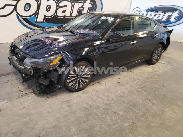 Photo 2 of 2025 NISSAN ALTIMA SV (VIN 1N4BL4DVXSN391117)