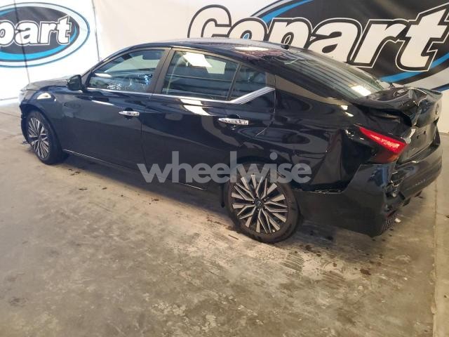 Photo 3 of 2025 NISSAN ALTIMA SV (VIN 1N4BL4DVXSN391117)