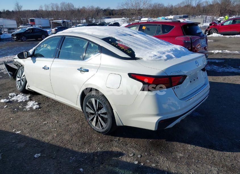 Photo 3 of 2019 Nissan Altima 2.5 SV (VIN 1N4BL4DW0KN300686)