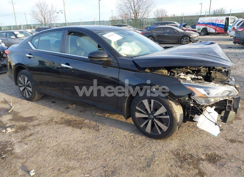 2021 Nissan Altima SV INTELLIGENT AWD (VIN 1N4BL4DW0MN345260) main photo