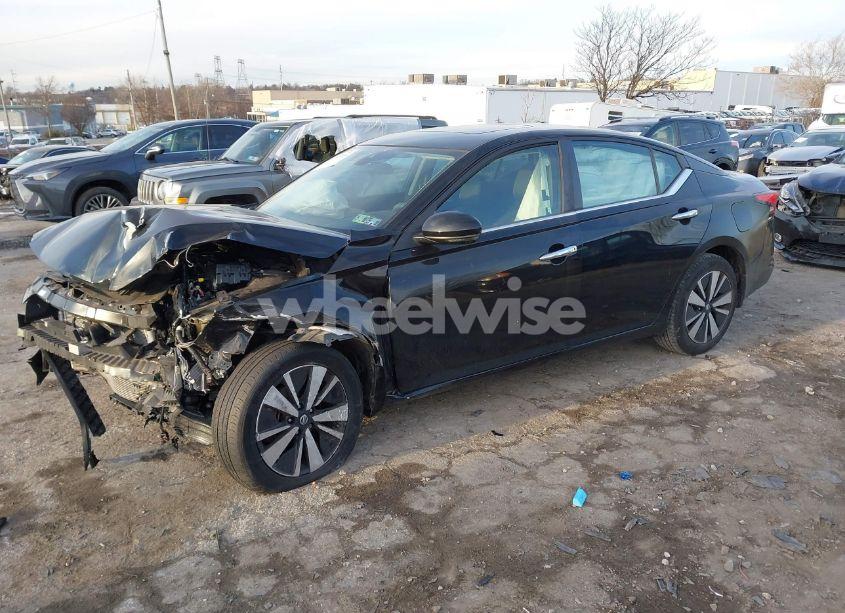 Photo 2 of 2021 Nissan Altima SV INTELLIGENT AWD (VIN 1N4BL4DW0MN345260)