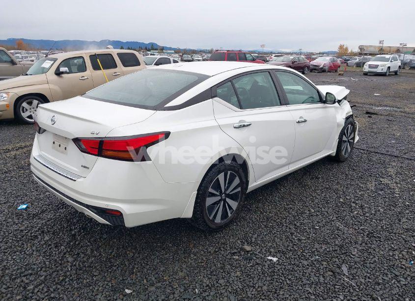 Photo 4 of 2021 Nissan Altima SV INTELLIGENT AWD (VIN 1N4BL4DW0MN377724)