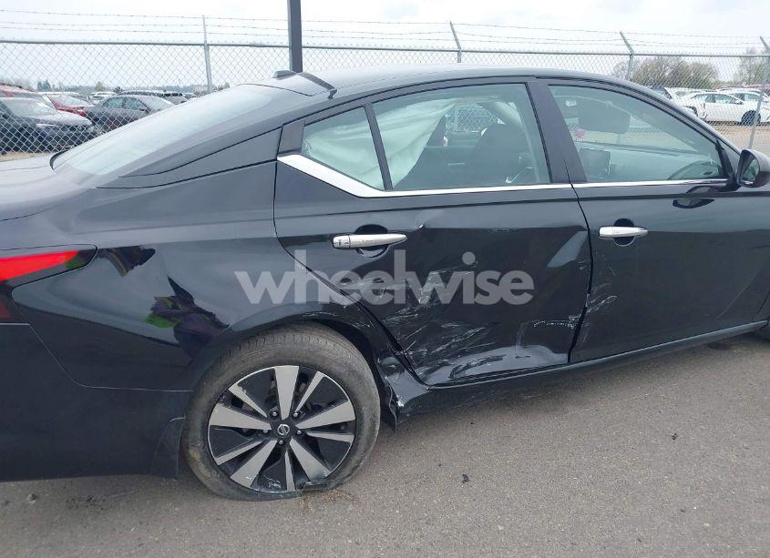 Photo 6 of 2022 Nissan Altima SV INTELLIGENT AWD (VIN 1N4BL4DW0NN360939)