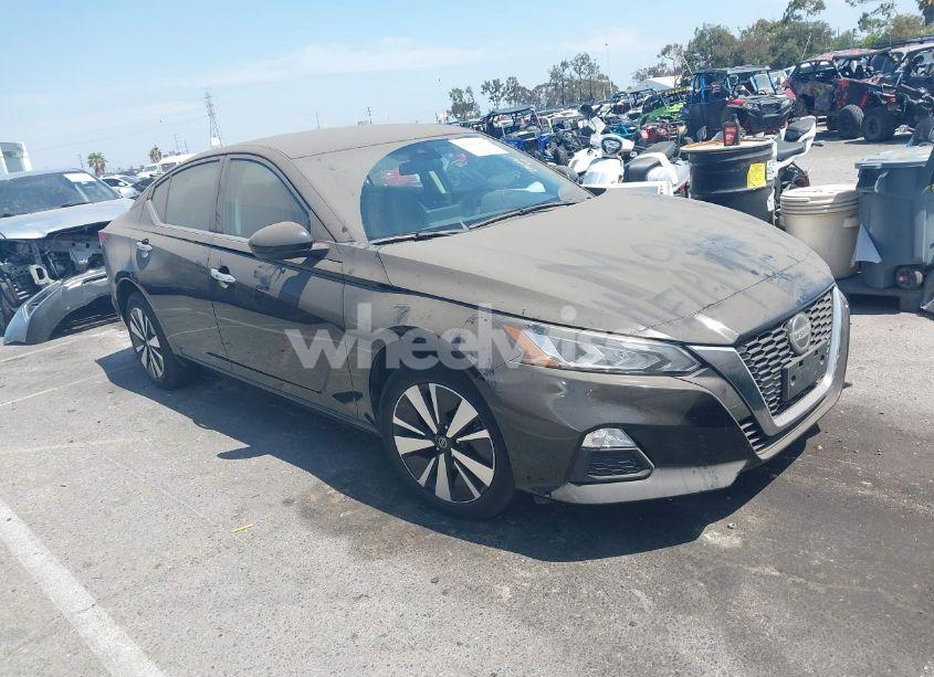 2022 Nissan Altima SV INTELLIGENT AWD (VIN 1N4BL4DW0NN366921) main photo