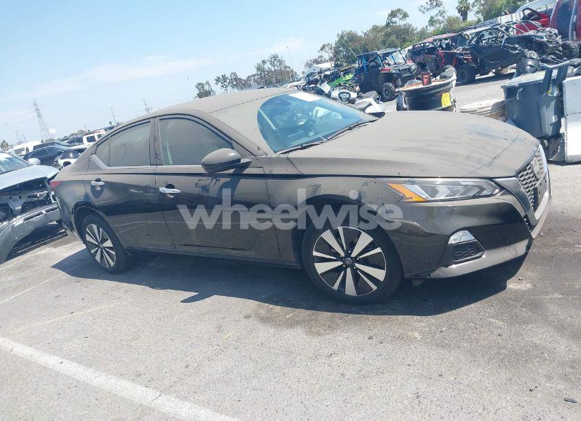 Photo 13 of 2022 Nissan Altima SV INTELLIGENT AWD (VIN 1N4BL4DW0NN366921)