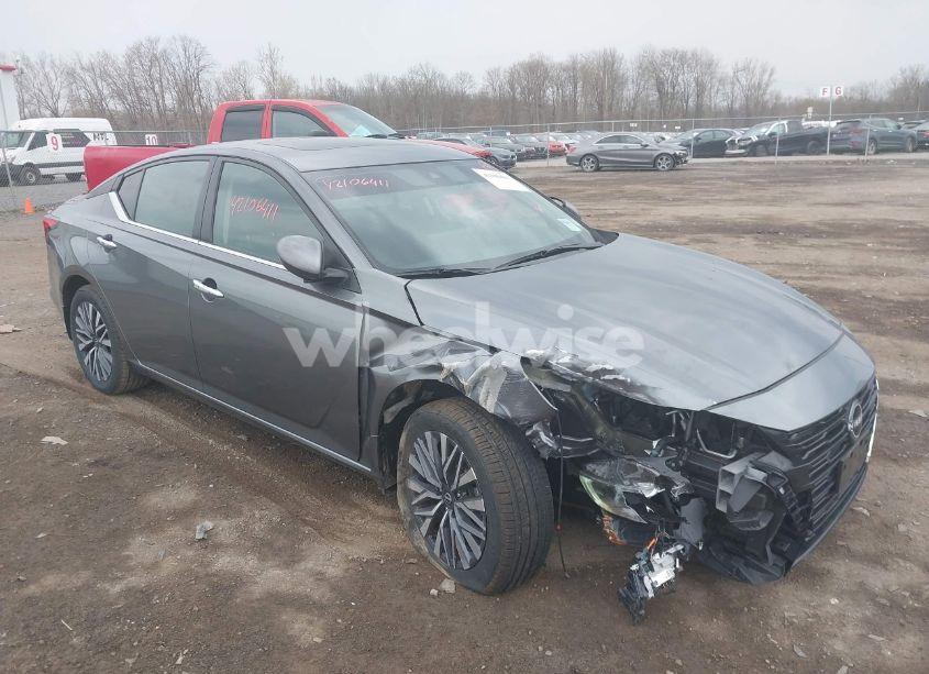 2023 Nissan Altima SV INTELLIGENT AWD (VIN 1N4BL4DW0PN302056) main photo