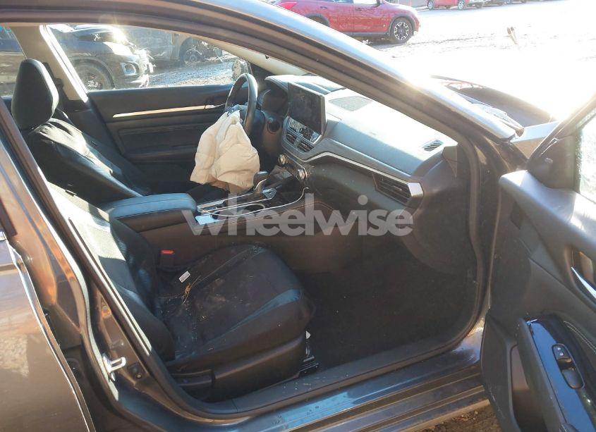 Photo 5 of 2023 Nissan Altima SV INTELLIGENT AWD (VIN 1N4BL4DW0PN336949)