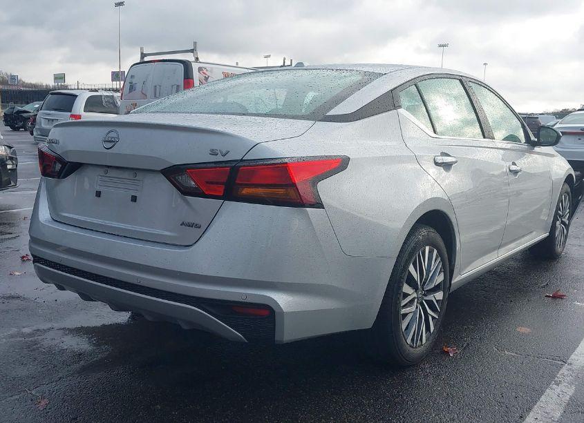 Photo 4 of 2024 Nissan Altima SV INTELLIGENT AWD (VIN 1N4BL4DW0RN425939)