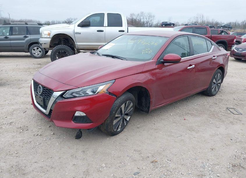 Photo 2 of 2021 Nissan Altima SV INTELLIGENT AWD (VIN 1N4BL4DW1MN410178)