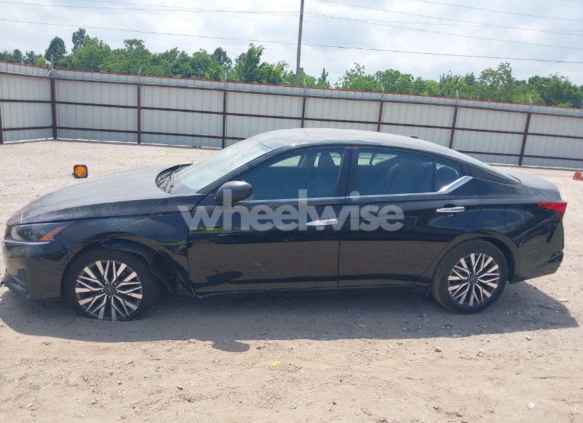 Photo 14 of 2025 Nissan Altima SV AWD (VIN 1N4BL4DW1SN349220)