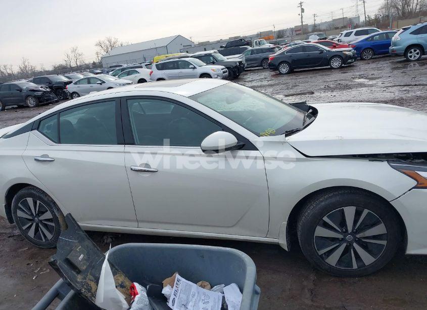 Photo 13 of 2019 Nissan Altima 2.5 SV (VIN 1N4BL4DW2KC157722)