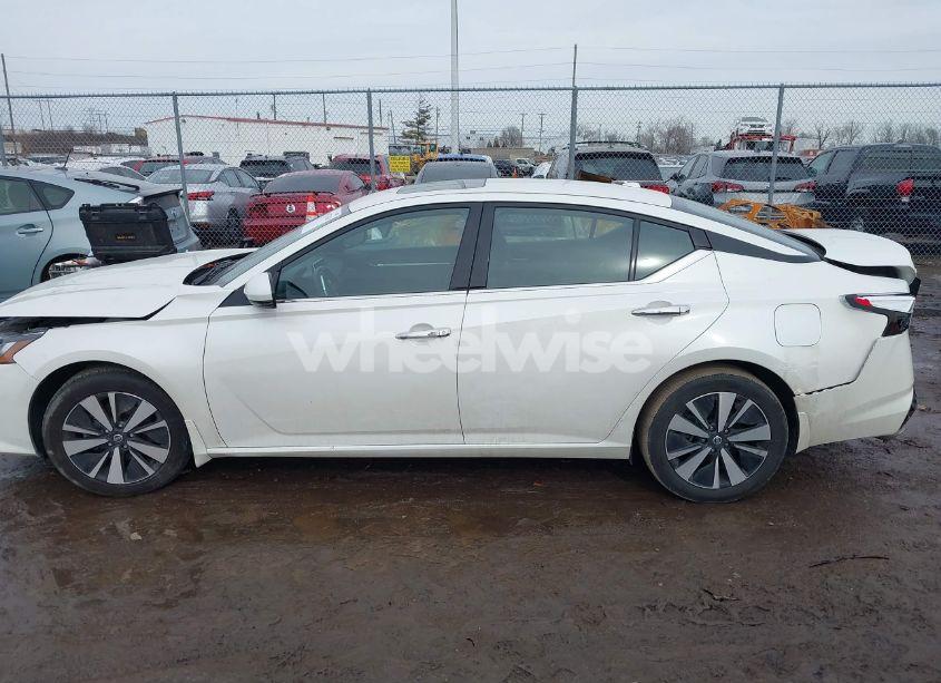Photo 14 of 2019 Nissan Altima 2.5 SV (VIN 1N4BL4DW2KC157722)