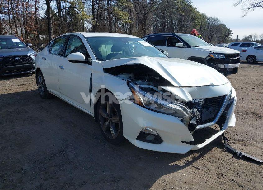 2020 Nissan Altima SV INTELLIGENT AWD (VIN 1N4BL4DW2LC253349) main photo