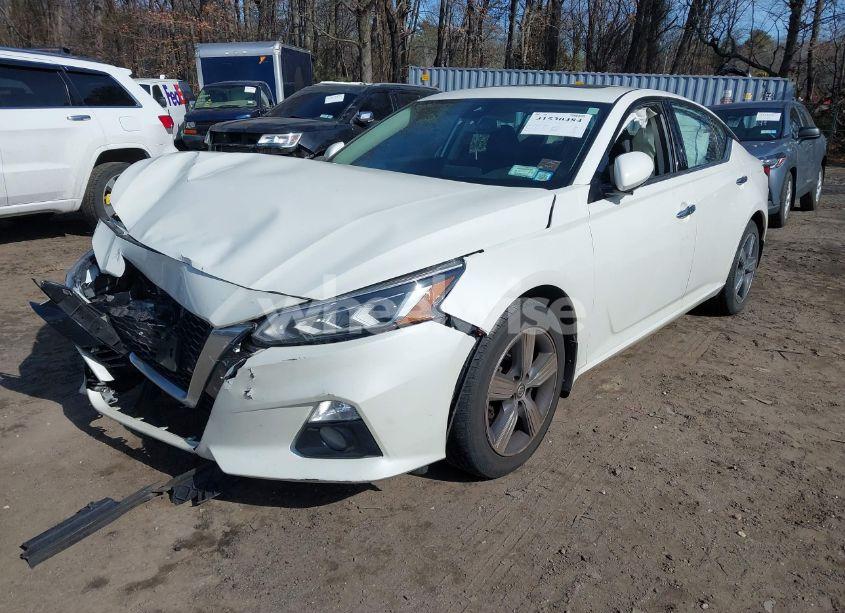 Photo 2 of 2020 Nissan Altima SV INTELLIGENT AWD (VIN 1N4BL4DW2LC253349)