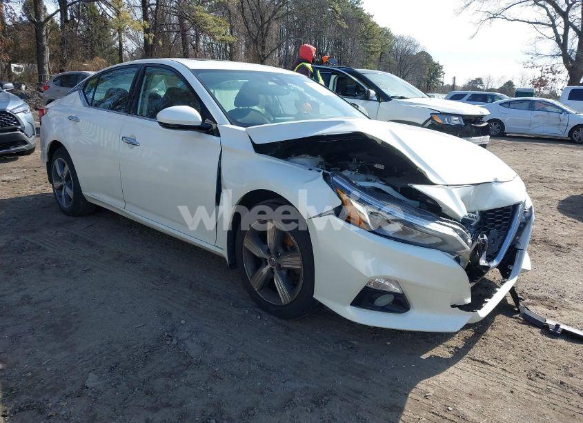 Photo 6 of 2020 Nissan Altima SV INTELLIGENT AWD (VIN 1N4BL4DW2LC253349)