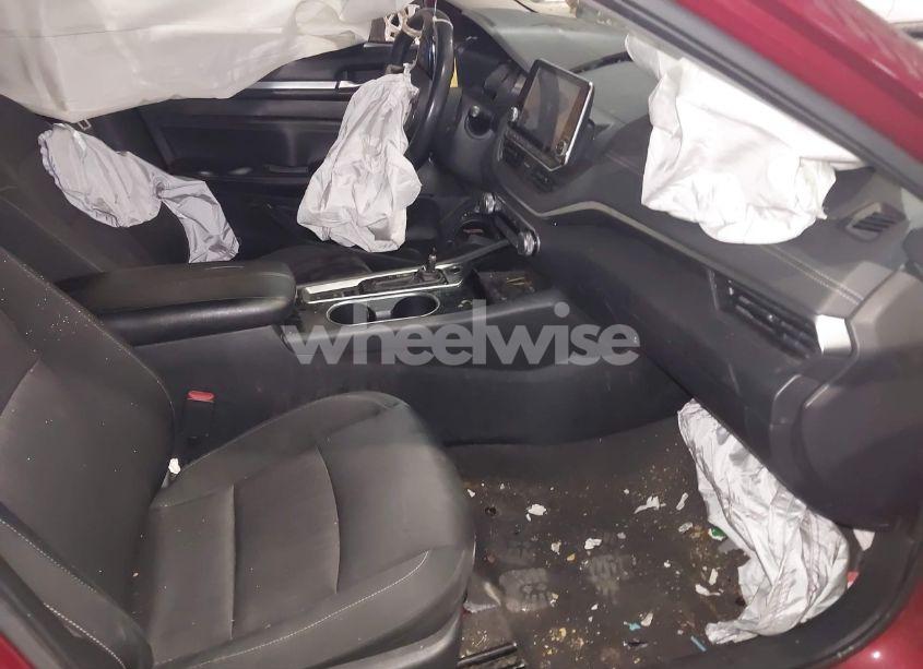 Photo 5 of 2021 Nissan Altima SV INTELLIGENT AWD (VIN 1N4BL4DW2MN302832)