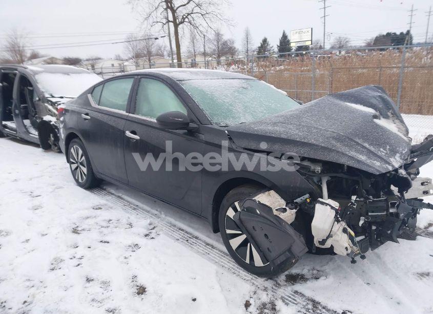 2021 Nissan Altima SV INTELLIGENT AWD (VIN 1N4BL4DW2MN406284) main photo