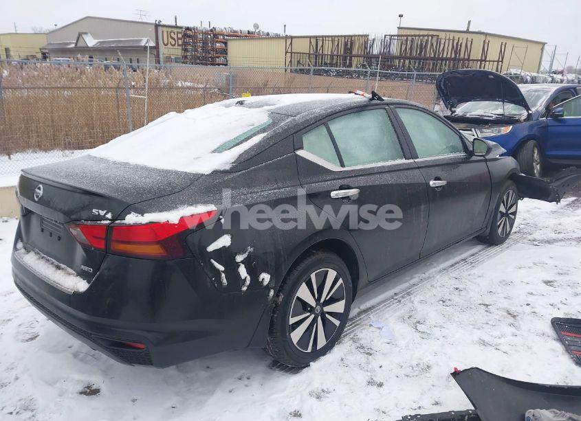 Photo 4 of 2021 Nissan Altima SV INTELLIGENT AWD (VIN 1N4BL4DW2MN406284)