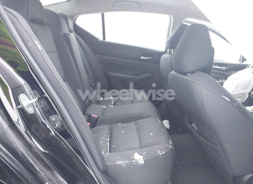 Photo 8 of 2021 Nissan Altima SV INTELLIGENT AWD (VIN 1N4BL4DW2MN406284)