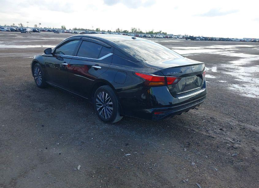 Photo 3 of 2023 Nissan Altima SV INTELLIGENT AWD (VIN 1N4BL4DW2PN346317)