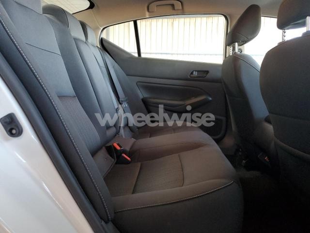 2025 NISSAN ALTIMA SV (VIN 1N4BL4DW2SN320549) main photo