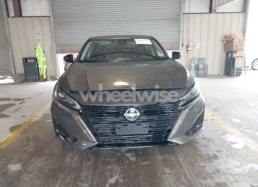 Photo 12 of 2025 Nissan Altima SV AWD (VIN 1N4BL4DW2SN351266)