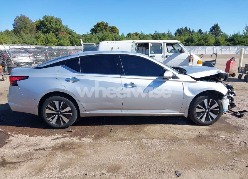 Photo 13 of 2020 Nissan Altima SV INTELLIGENT AWD (VIN 1N4BL4DW3LC262481)