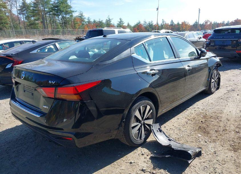 Photo 4 of 2022 Nissan Altima SV INTELLIGENT AWD (VIN 1N4BL4DW3NN408790)