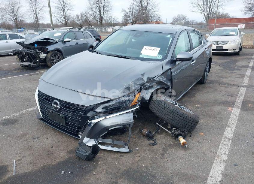 Photo 2 of 2024 Nissan Altima SV INTELLIGENT AWD (VIN 1N4BL4DW3RN323941)