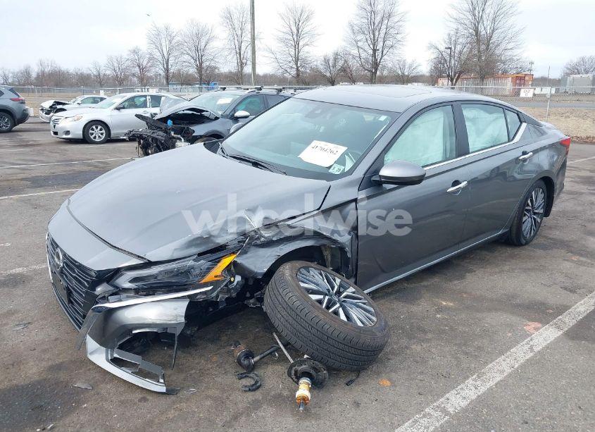 Photo 6 of 2024 Nissan Altima SV INTELLIGENT AWD (VIN 1N4BL4DW3RN323941)