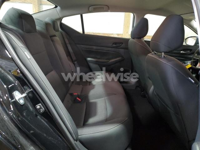 Photo 3 of 2025 NISSAN ALTIMA SV (VIN 1N4BL4DW3SN323489)