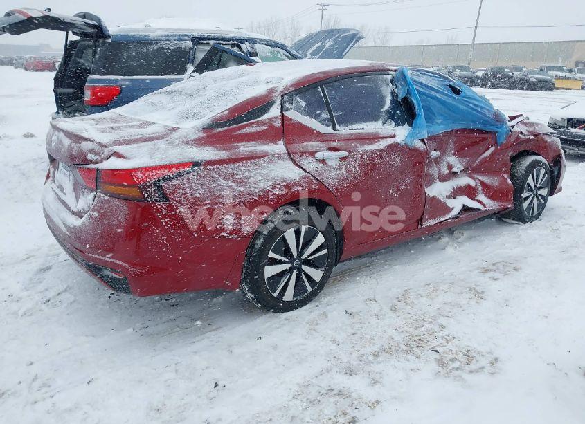 Photo 4 of 2021 Nissan Altima SV INTELLIGENT AWD (VIN 1N4BL4DW4MN326520)