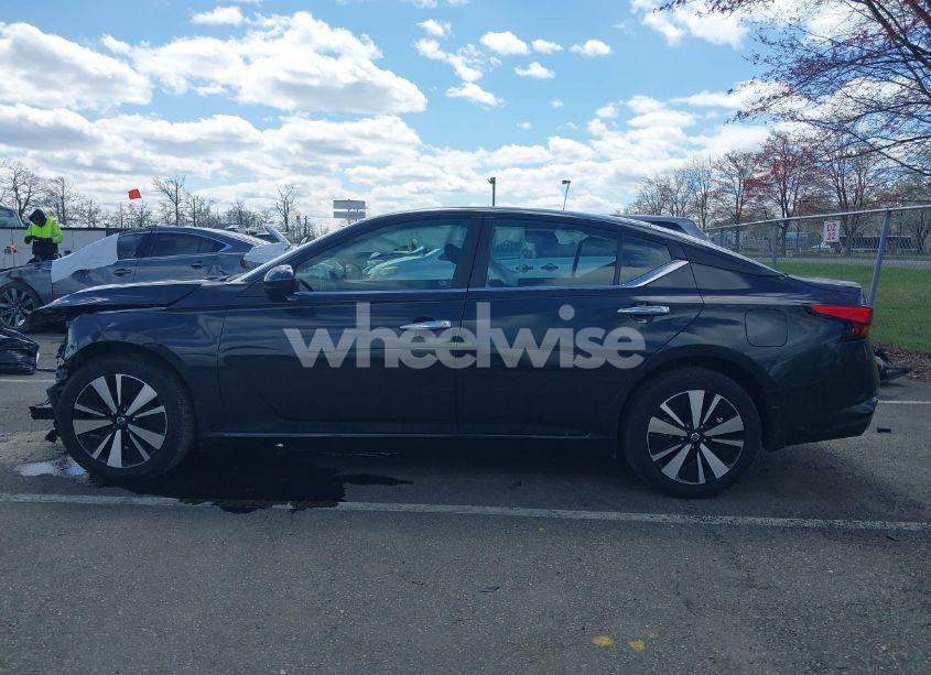 Photo 14 of 2022 Nissan Altima SV INTELLIGENT AWD (VIN 1N4BL4DW4NN311016)